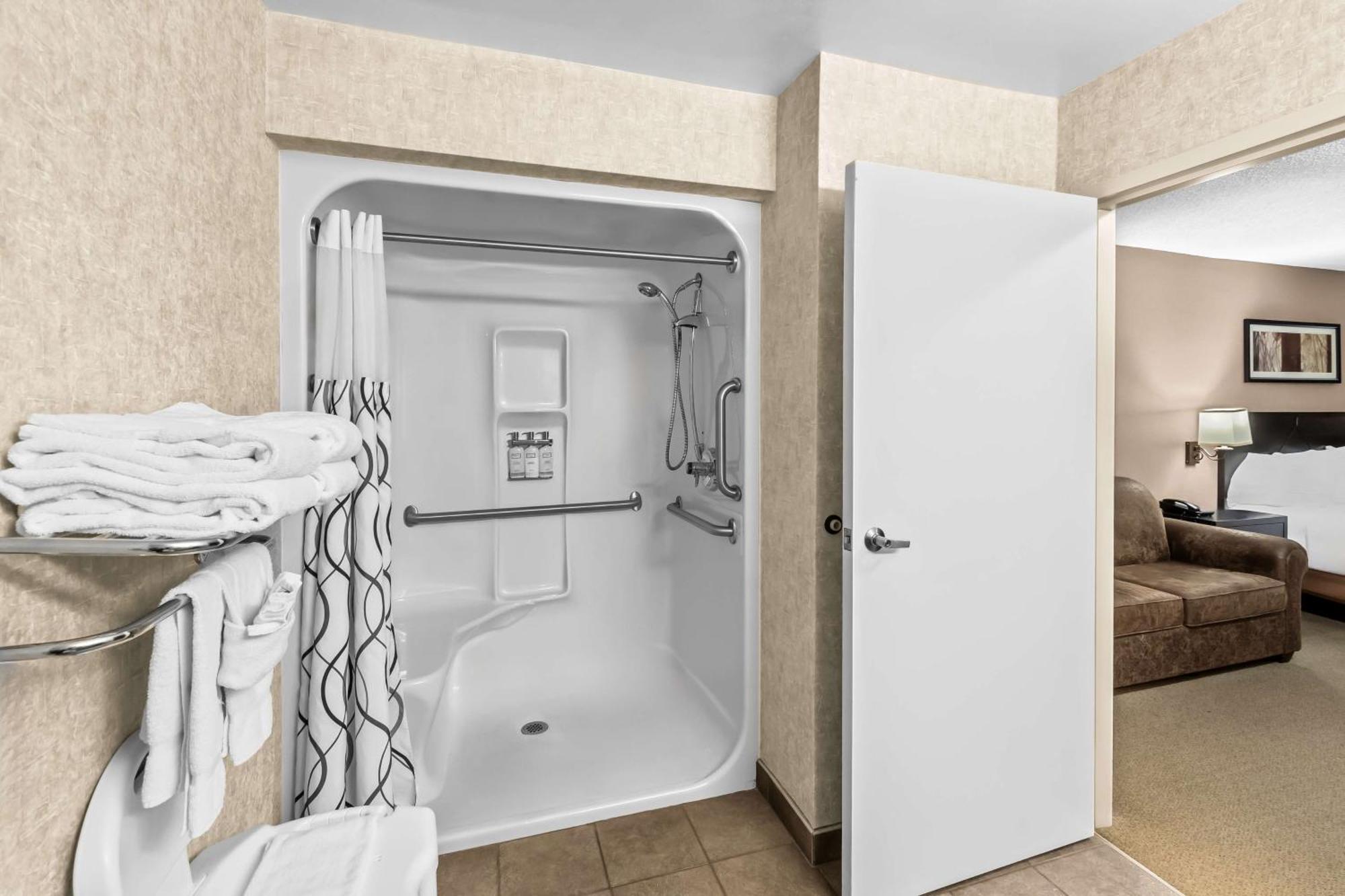 Heartland Inn & Suites, Surestay Collection By Best Western Park Rapids Exterior foto